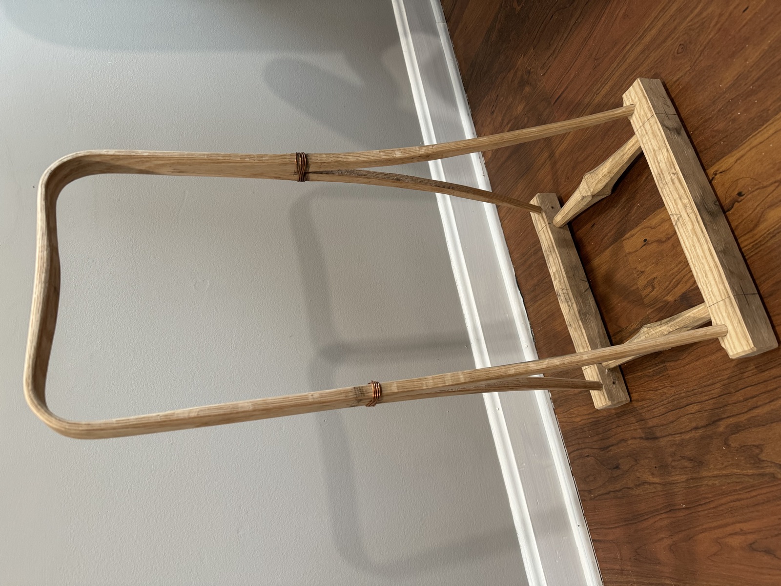 Bentwood carrier — swivel handle